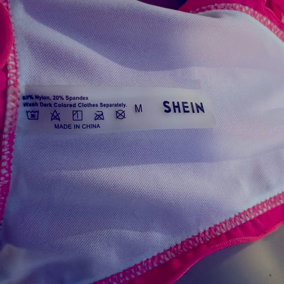 String Bikini 👙 - Picture 10 of 11